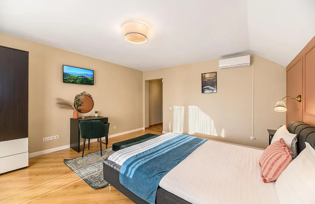 Orchard Villa-1